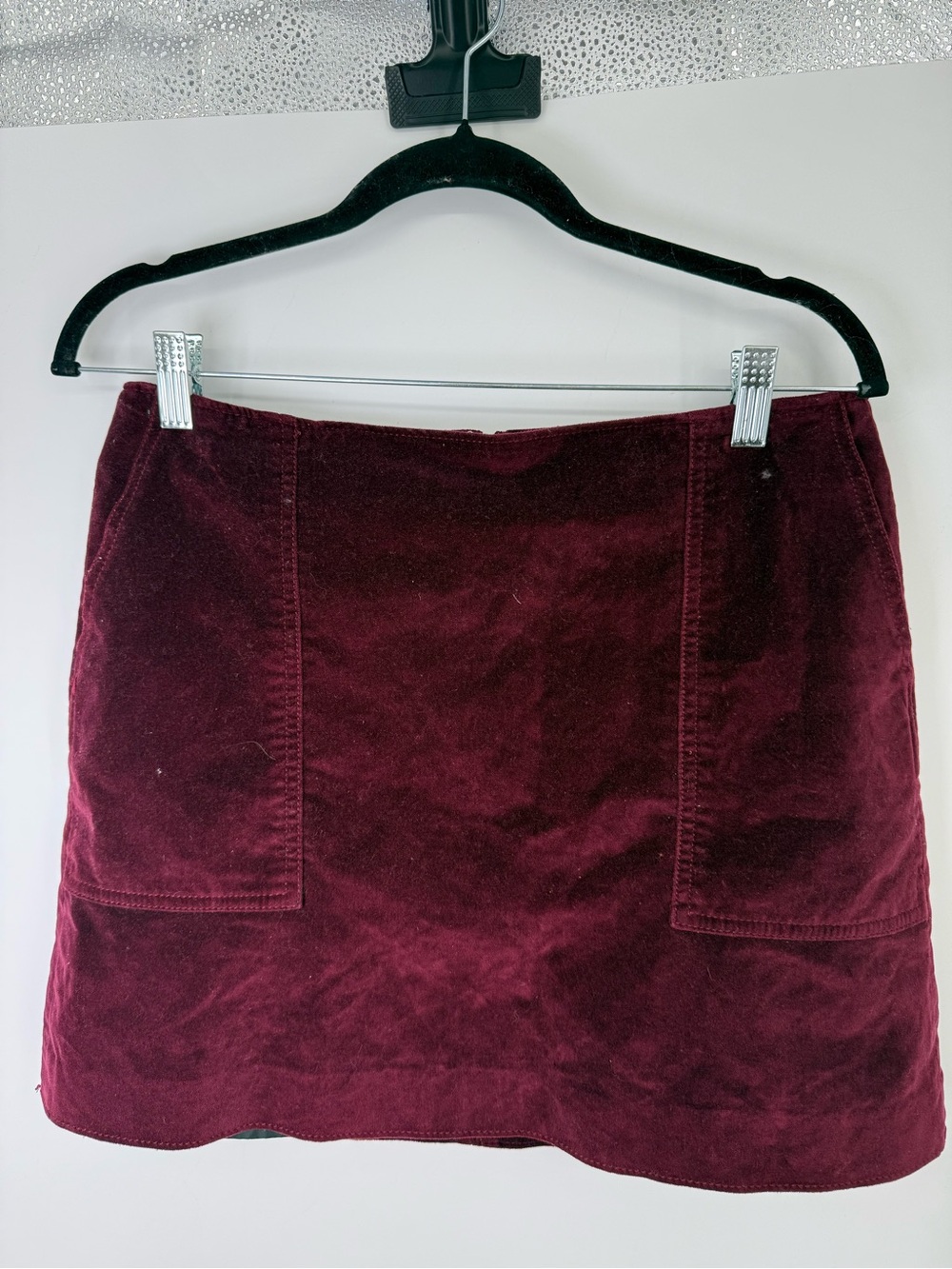 GAP Corduroy Mini Skirt in Deep Wine size 6